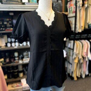 NWT Boutique V-Neck Black Lace Top